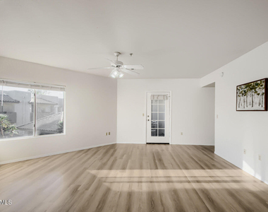 1825 W Ray Road - Photo Thumbnail 3