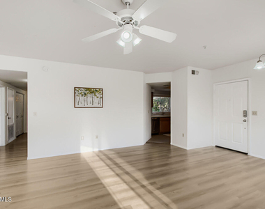 1825 W Ray Road - Photo Thumbnail 14