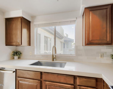 1825 W Ray Road - Photo Thumbnail 1