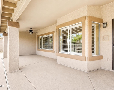 6322 W Potter Drive - Photo Thumbnail 16