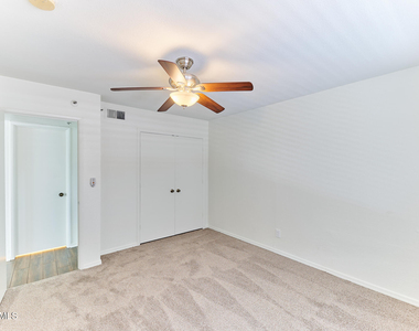 3600 N Hayden Road - Photo Thumbnail 11