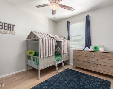 18864 N Lariat Road - Photo Thumbnail 13