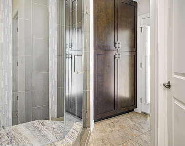 8714 E Clarendon Avenue - Photo Thumbnail 20