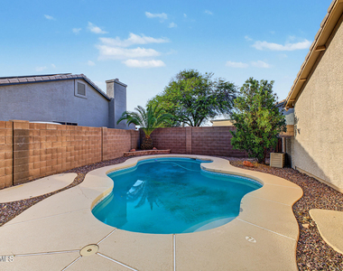 22462 N 107th Drive - Photo Thumbnail 30