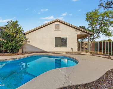 22462 N 107th Drive - Photo Thumbnail 32