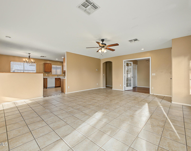 22462 N 107th Drive - Photo Thumbnail 6