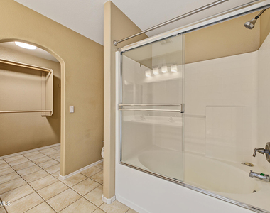 22462 N 107th Drive - Photo Thumbnail 17