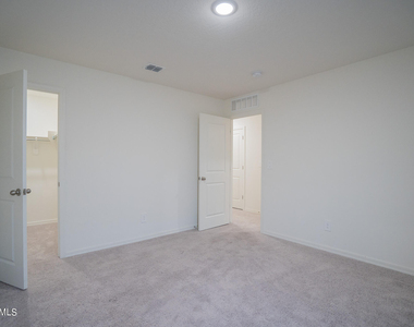 4711 N 193rd Drive - Photo Thumbnail 21