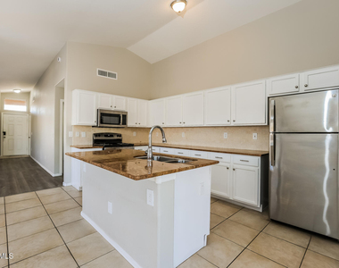 9329 W Beryl Avenue - Photo Thumbnail 6