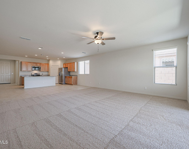 25345 N 172nd Drive - Photo Thumbnail 5