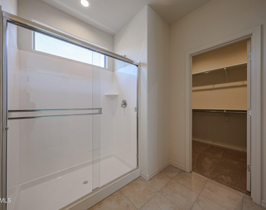 25345 N 172nd Drive - Photo Thumbnail 10