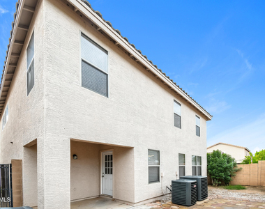 2358 E Spruce Drive - Photo Thumbnail 14