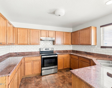 22593 W Solano Drive - Photo Thumbnail 2