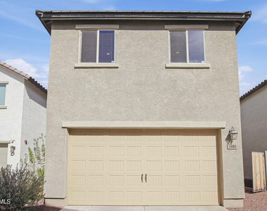 1880 N 208th Avenue - Photo Thumbnail 14