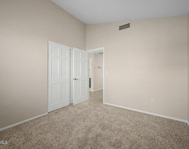 4106 E Ashurst Drive - Photo Thumbnail 22