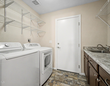 4106 E Ashurst Drive - Photo Thumbnail 33