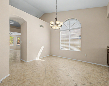 4106 E Ashurst Drive - Photo Thumbnail 9
