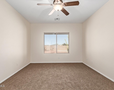 7612 S 70th Lane - Photo Thumbnail 15