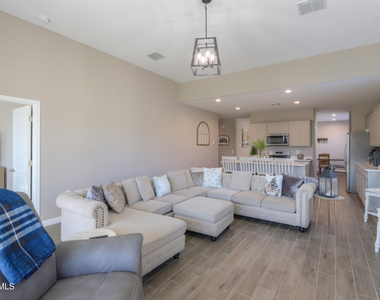 44583 W Palo Olmo Road - Photo Thumbnail 19