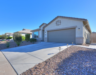 44583 W Palo Olmo Road - Photo Thumbnail 2
