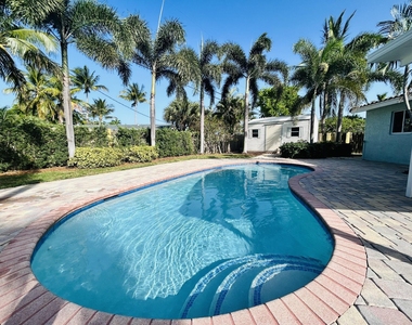 328 Se 6th Avenue - Photo Thumbnail 20