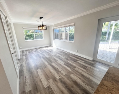 328 Se 6th Avenue - Photo Thumbnail 6