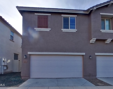 12575 W Hummingbird Terrace - Photo Thumbnail 16