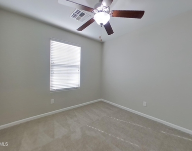 12575 W Hummingbird Terrace - Photo Thumbnail 12