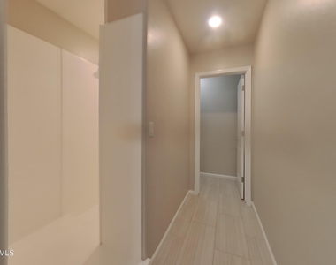 12575 W Hummingbird Terrace - Photo Thumbnail 7