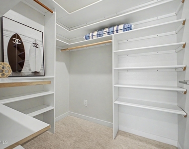 128 W Brooks Street - Photo Thumbnail 14