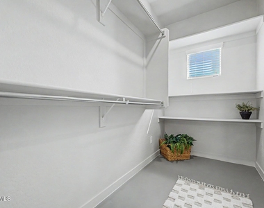 128 W Brooks Street - Photo Thumbnail 13
