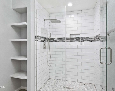 11680 E Sahuaro Drive - Photo Thumbnail 12