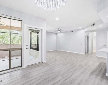 11680 E Sahuaro Drive - Photo Thumbnail 4