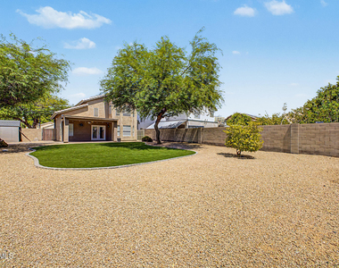 3301 E Marconi Avenue - Photo Thumbnail 18