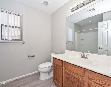 25726 W Victory Street - Photo Thumbnail 25