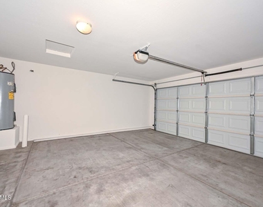 25726 W Victory Street - Photo Thumbnail 30