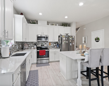 12532 Sawgrass Oak Street - Photo Thumbnail 6