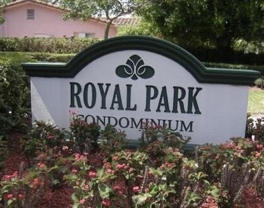 107 Royal Park Drive - Photo Thumbnail 2