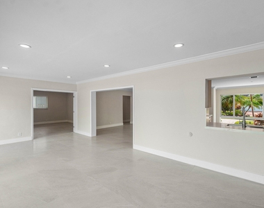 1525 Se 6th Street - Photo Thumbnail 17