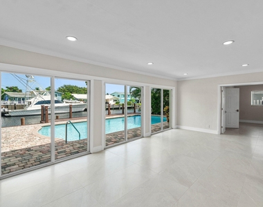 1525 Se 6th Street - Photo Thumbnail 16