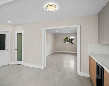 1525 Se 6th Street - Photo Thumbnail 21