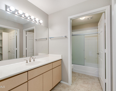 5303 N 7th Street - Photo Thumbnail 11