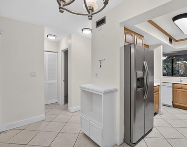 2931 Sw 87th Terrace - Photo Thumbnail 4