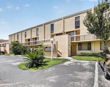 2931 Sw 87th Terrace - Photo Thumbnail 1