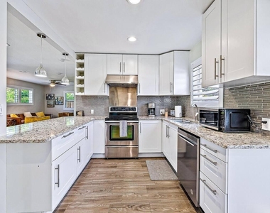 322 Maddock Street - Photo Thumbnail 8