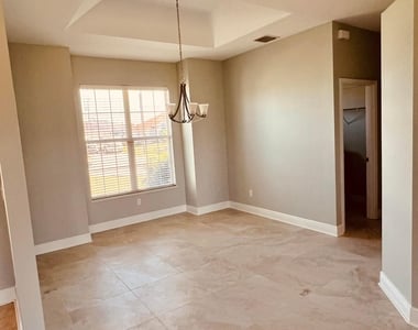 218 Sw Ridgecrest Drive - Photo Thumbnail 5