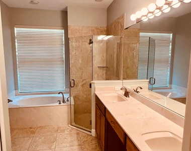 218 Sw Ridgecrest Drive - Photo Thumbnail 14