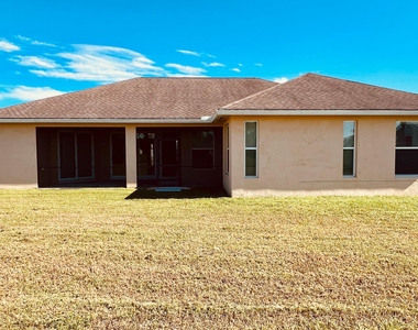 218 Sw Ridgecrest Drive - Photo Thumbnail 17