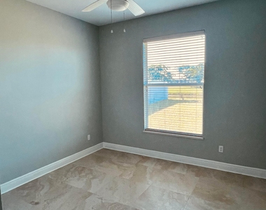 218 Sw Ridgecrest Drive - Photo Thumbnail 10
