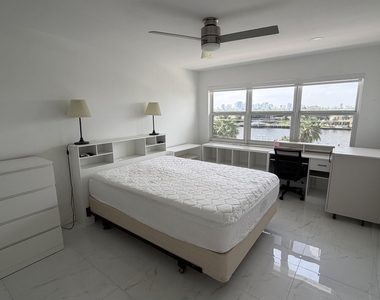 550 Bayshore Drive - Photo Thumbnail 30